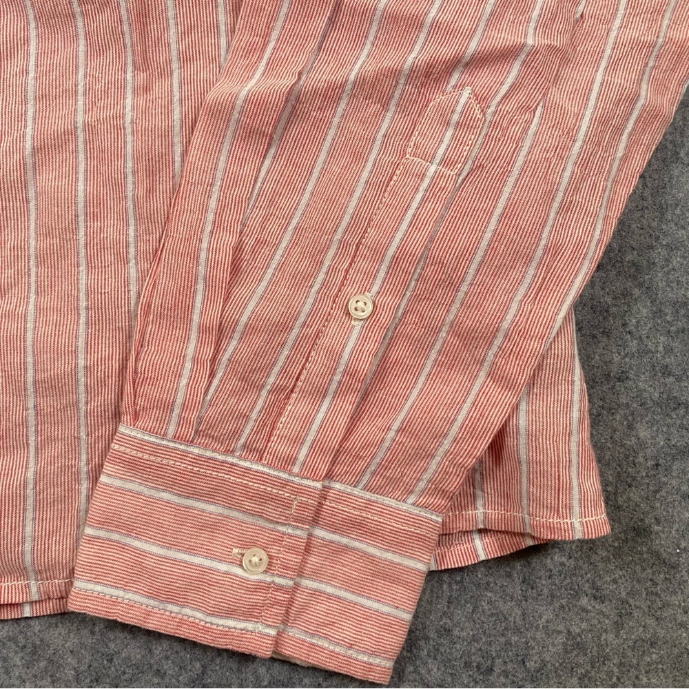 Sold!!!!
Women's J. Crew Red and White Striped Top, NWT, Medium - Picture 8 of 13
